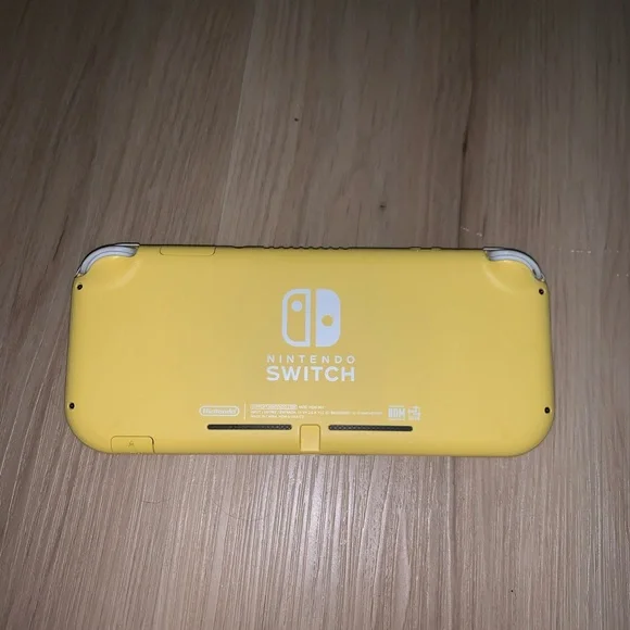 Yellow Nintendo Switch light
